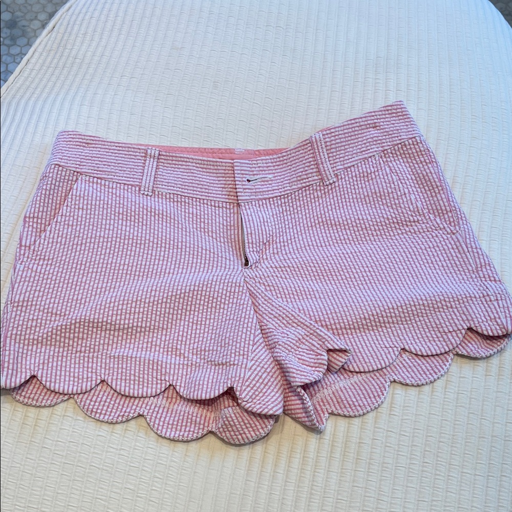 Lilly Pulitzer Pink Checkered Scalloped Shorts